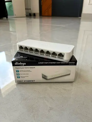 My D-Link 8-Port Fast Ethernet Desktop Switch - Working