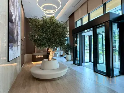 Mid Floor | Vacant | Sunrise site