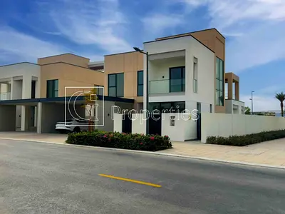 Corner Unit | Bigger Plot | Landscaped