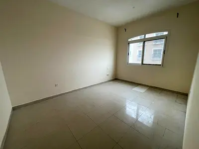 Well-Maintained 2BHK with Balcony || Vacant