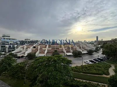 Large Layout | Nice View | Ready to Move in
