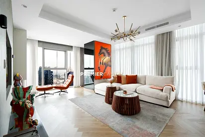 Stylish 2-Bedroom Apartment | High-End Interiors & Iconic Views