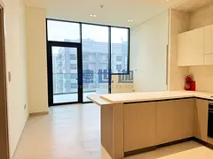 Brand New | Modern Unit | Luxury Lifestyle