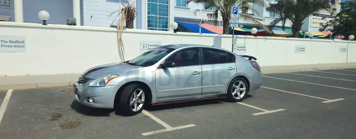 Nissan Altima 2010 | Sport Edition Look(Removable Sticker) | NEW Engine | Reliable Daily use car