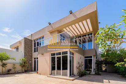 Corner Plot | Spacious Garden | 4BR+ Maid
