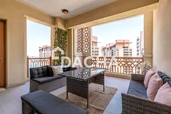 Fully Upgraded | High Floor | Vacant on Transfer