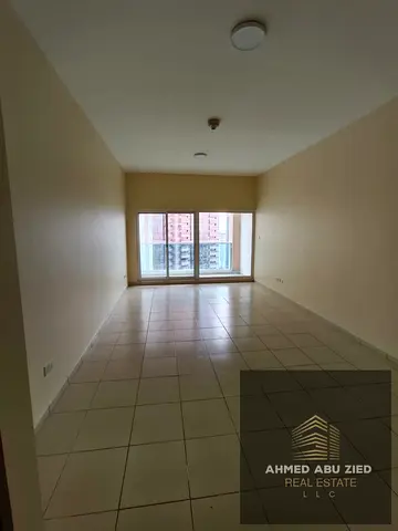 شقة غرفة وصالة من أكبر المساحات في أبراج عجمان وان | تشطيبات ممتازة | باركن مجاني | موقع مميز قريب من الخدمات