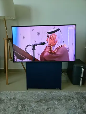 Samsung The Sero Rollable/Rotating TV 43 QLED 4K Limited Edition