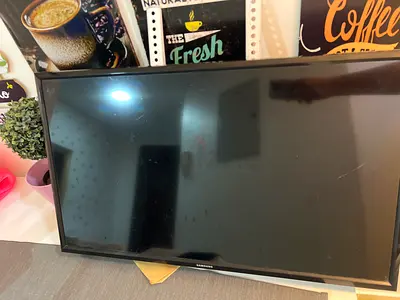 Samsung LED TV - Tested and Working
