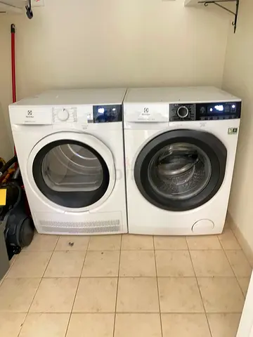 Electrolux Washer 10kg and Dryer 8kg Set