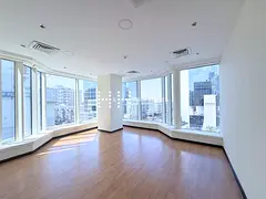 Spacious Office for Rent | Bank Street Building