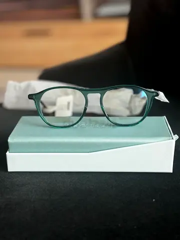 New Green hepidem eyeglass with box