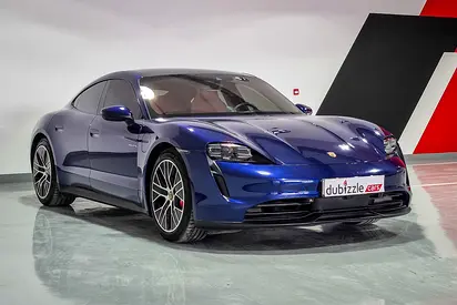AED 4739/month | 2023 Porsche Taycan 4S | GCC Specs | Ref#445086