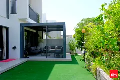 Upgraded | Prime Location | Vacant On Transfer