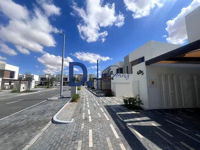 Ready to move in | Modern 3BR Townhouse | Family Home