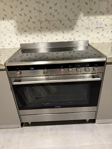Siemens iQ700 Italian 5 Hobs Full Electric Ceramic Cooker Range Size 90×60 cm