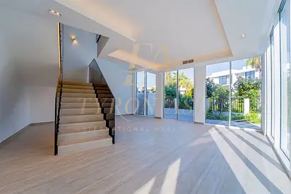 Exclusive Forest Living | 3-Storey Villa
