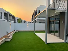 SPACIOUS SIZE | READY GARDEN | VACANT SOON | PRIME LOATION