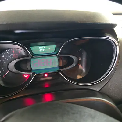 رينو كابتشر استعمال الزوجة صيانه وكاله Renault capter wife used 49k km all services in agency