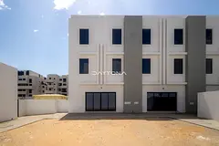 EXCLUSIVE 5BR VILLA | SPACIOUS LAYOUT | EN-SUITE ROOMS