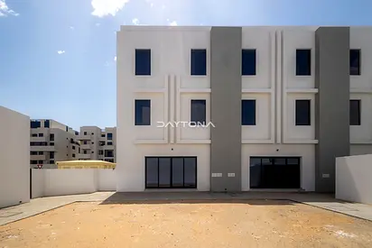 EXCLUSIVE 5BR VILLA | SPACIOUS LAYOUT | EN-SUITE ROOMS