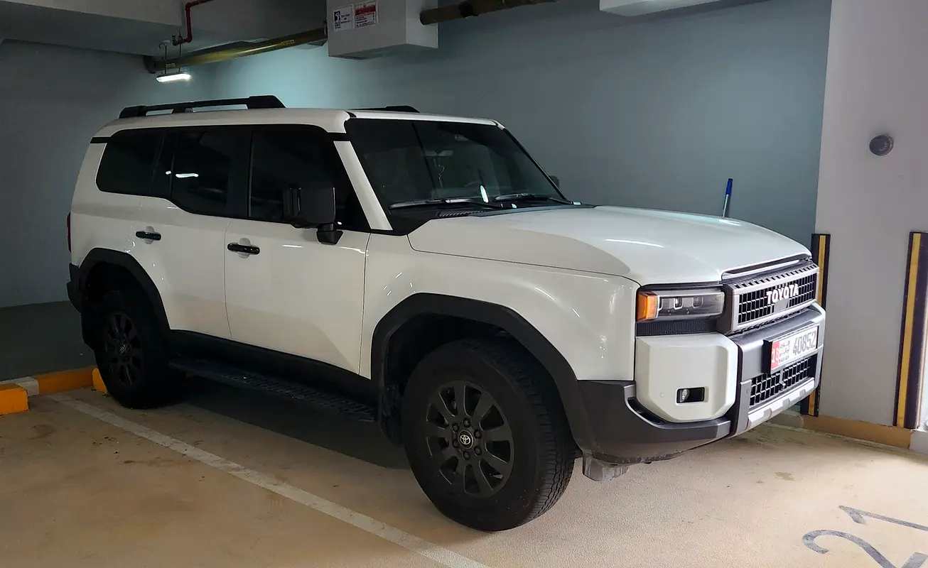 Toyota Prado 2024 — photo 1 of 5