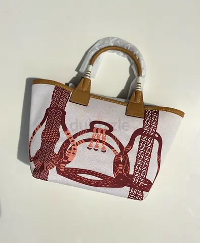 Hermès Steeple 25,
