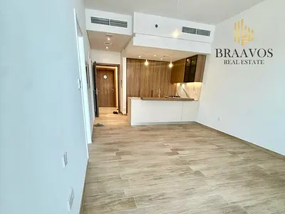 SPACIOUS | 1BR + LAUNDRY ROOM | READY