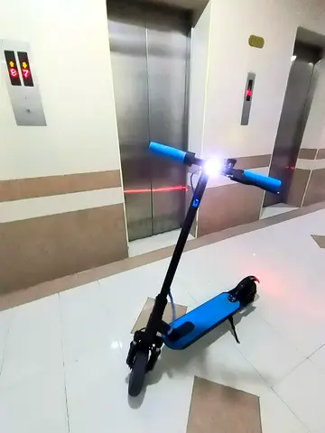 Electric scooter with free charger