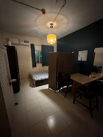 Private cozy room available in a fully furnished apartment