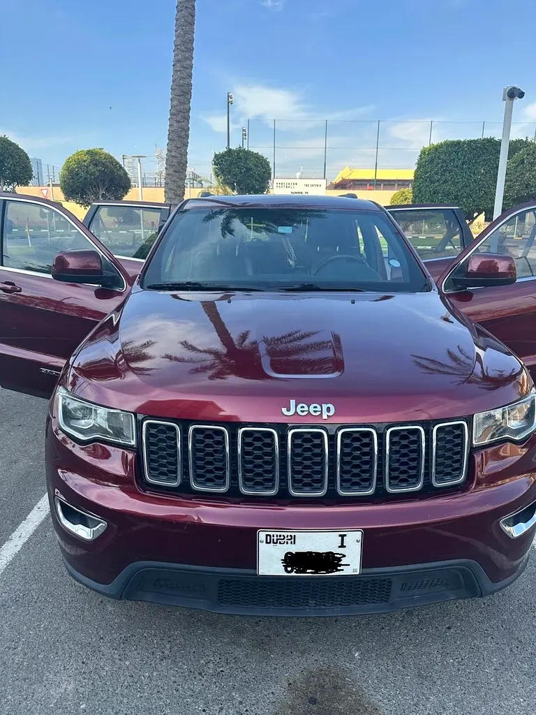 Jeep Grand Cherokee L 2018 — photo 1 of 15