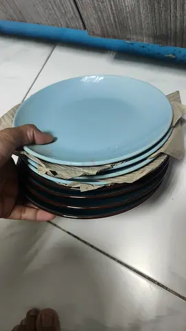 Set of 8 unused stonewear quarter plates - light blue  navy rim