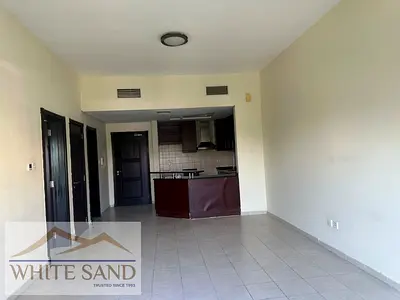 SPECIOUS  1 B/R   I   FLEXIBLE  CHEQ'S  I  NEAR  TO  METRO