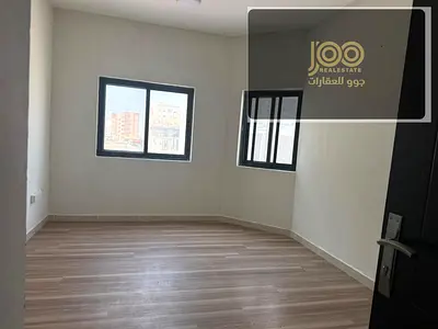Super Deluxe 2-Bedroom Apartment with Balcony in Al Jurf 3