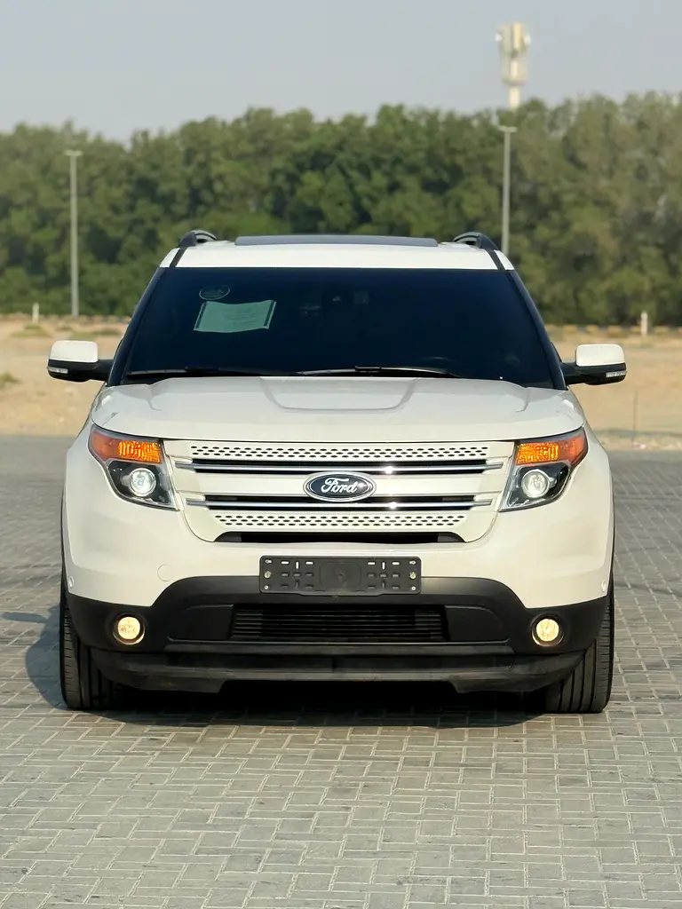 Ford Explorer 2014 — photo 1 of 20
