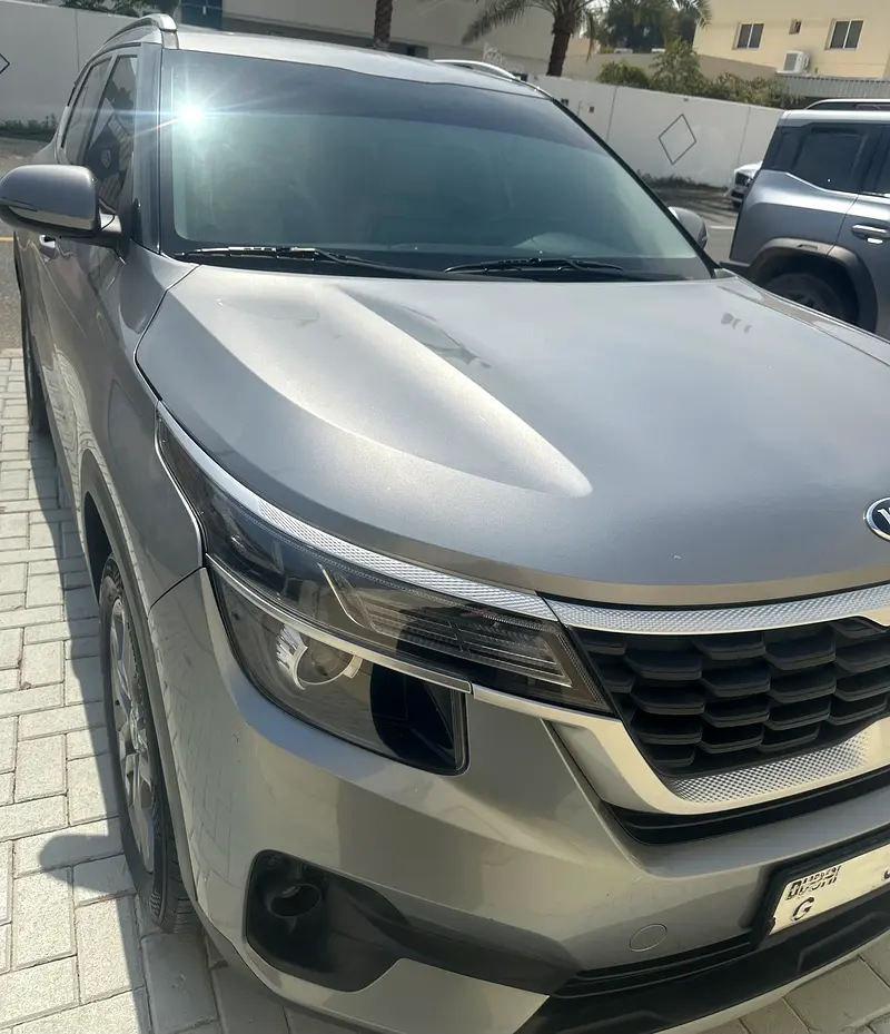 Kia Seltos 2020 — photo 1 of 4