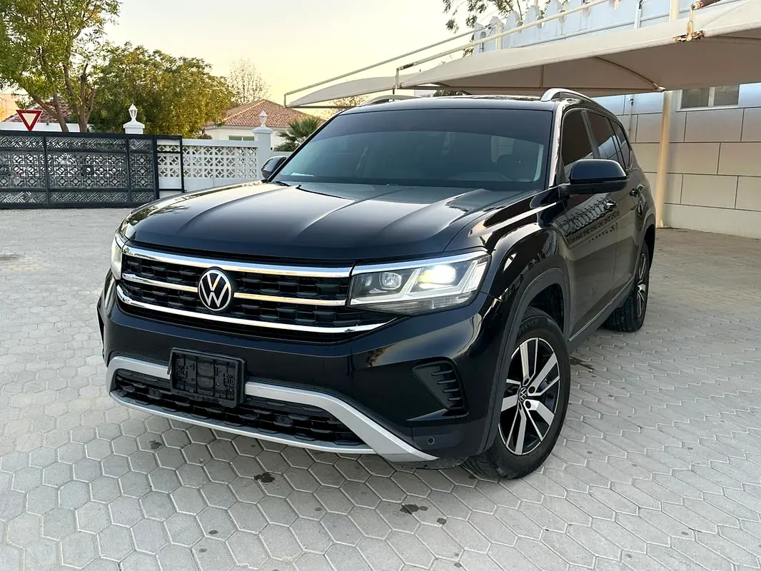 Volkswagen Teramont 2023 — photo 1 of 7