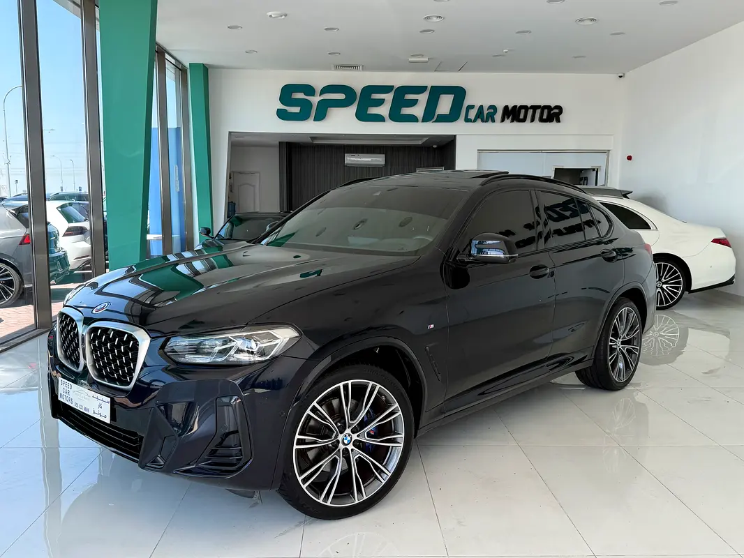 BMW X4 2023 — photo 1 of 13