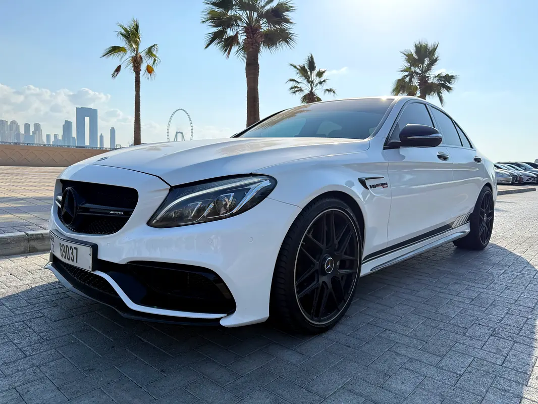 Mercedes-Benz C-Class 2017 — photo 1 of 17