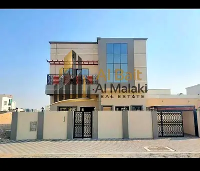 فيلا تملك حر للبيع في منطقة الياسمين – عجمان، من المالك مباشرة ولم تُعرض من قبل، بموقع هادئ ومميز بجانب الجامع وقريب من جميع الخدمات. الفيلا مكوّنة من طابقين بتصميم عملي وتشطيبات جيدة، تضم مجلسًا وصال