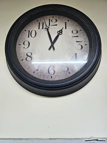Elegant Black Wall Clock