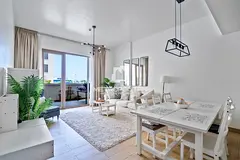 Luxury Living | Fully Furnished | Elegant