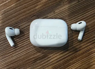 Apple AirPods pro 2 with Charging Case