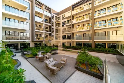 شقة استوديو | Al Serh Residences 11 | شرفة | إطلالة على الفناء والحديقة