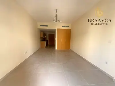 SPACIOUS | WELL MAINTAINED | READY