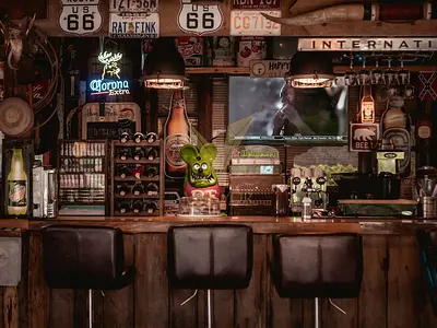 Sports Bar - Lounge for Rent | Crystal Tower