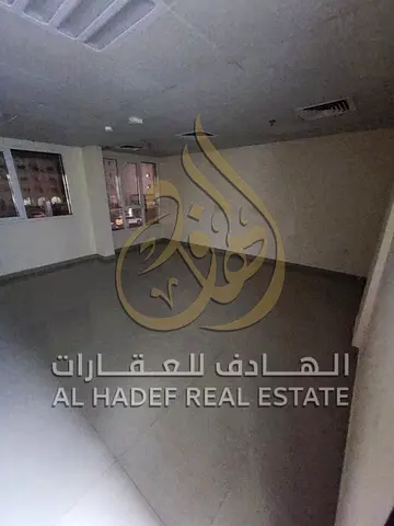 Studio for Rent in Sharjah – Muwaileh 🏡✨ Prime location in a lively area close to all services 📍 Near supermarkets, malls, and retail shops 🛍️ Clos
