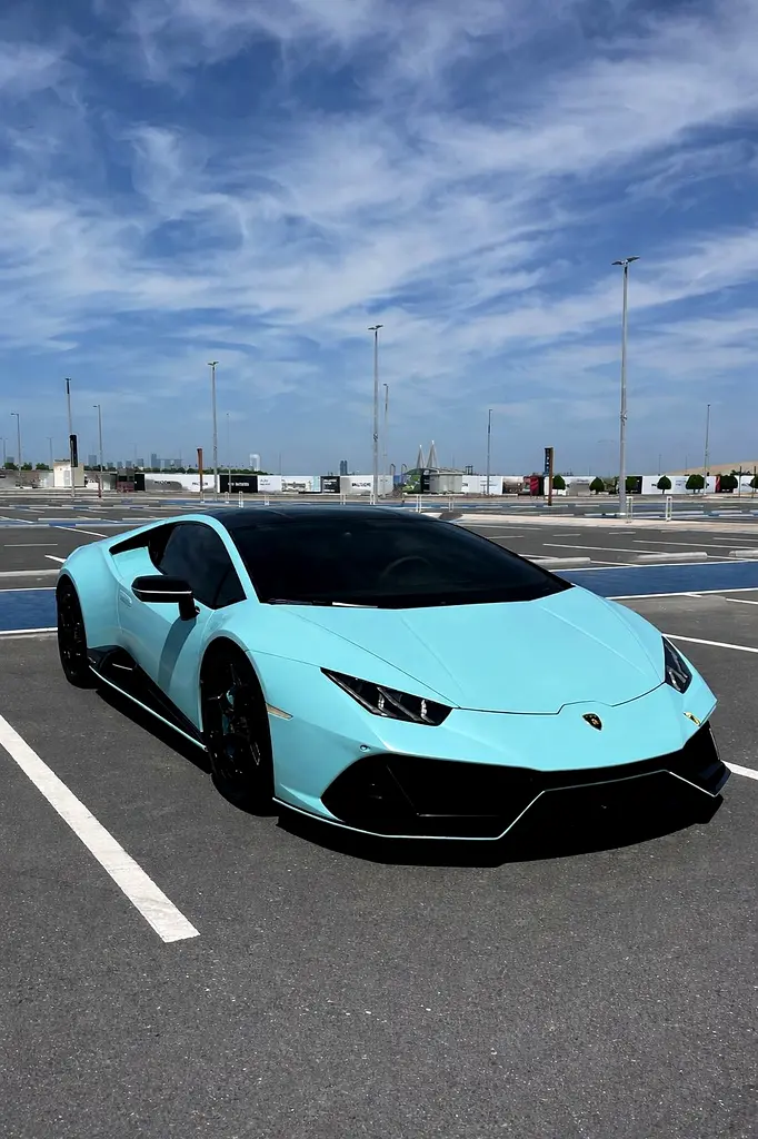 Lamborghini Huracan 2021 — photo 1 of 6