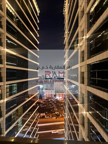 شقه للبيع غرفه وصاله  في أبراج غلفا في قلب عجمان الراشديه ١