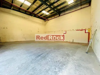 Neat 2,200 Sqft Warehouse Ideal for Storage